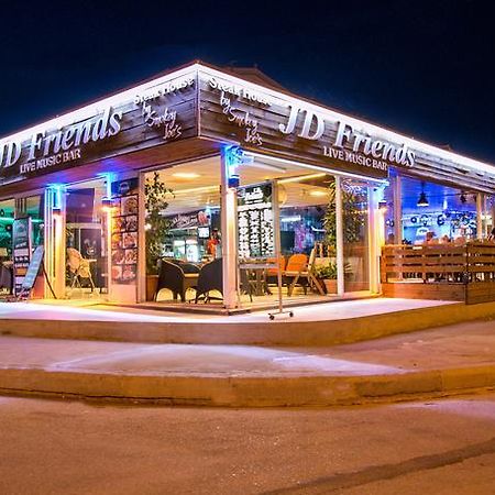 Jack Daniel Friends Apartment ฟาลิรากี ภายนอก รูปภาพ