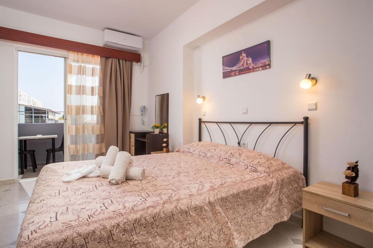 Jack Daniel Friends Apartment ฟาลิรากี ภายนอก รูปภาพ