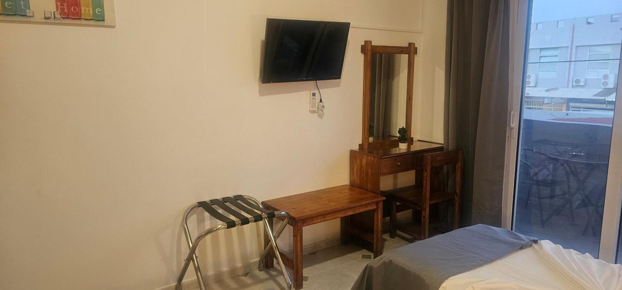 Jack Daniel Friends Apartment ฟาลิรากี ภายนอก รูปภาพ