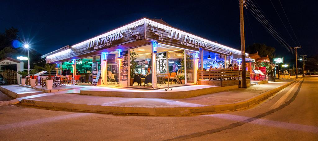 Jack Daniel Friends Apartment ฟาลิรากี ภายนอก รูปภาพ